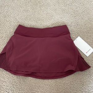 Lululemon Play off the pleats skirt